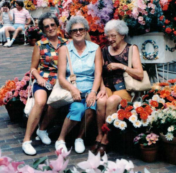 family trio - Mom, Marg, Mamaw family trio - Mom, Marg, Mamaw